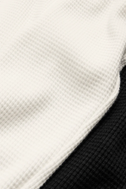 Camiseta de manga larga con cuello alto y textura gofre - Negro